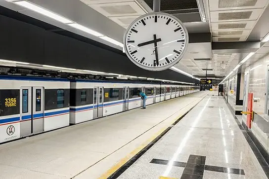 5545043