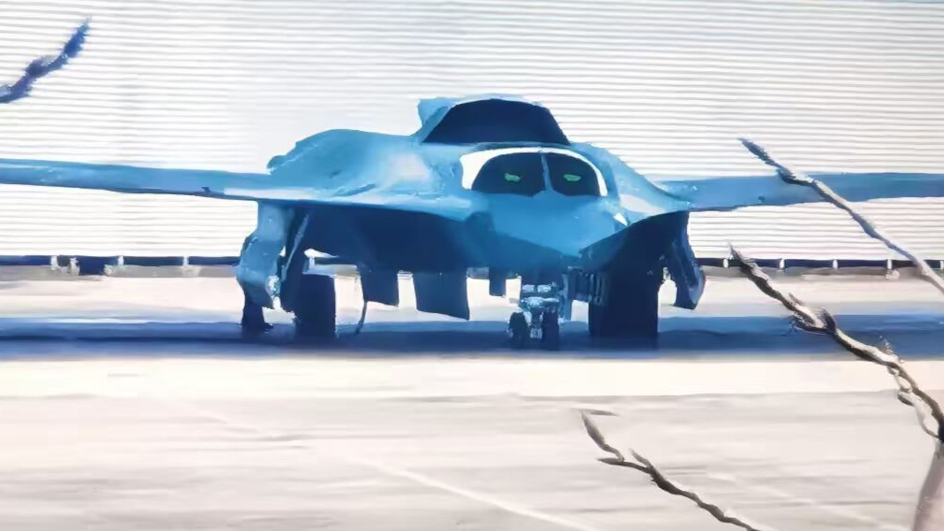 new-j-36-ground-parked-image