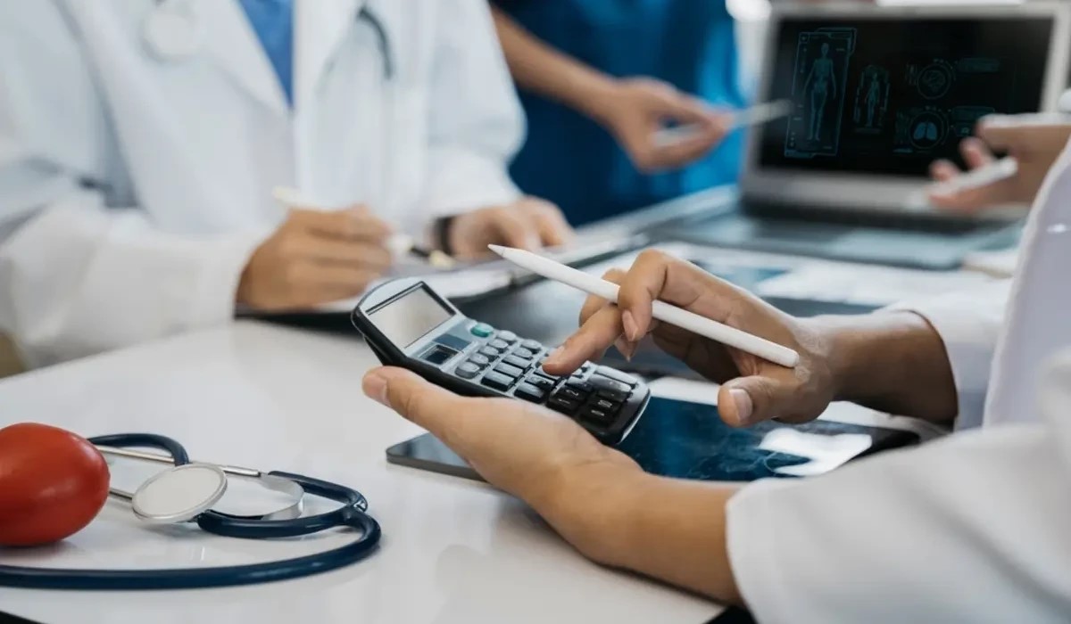 هزینه ابدومینوپلاستی بیشتر است یا لیپوماتیک؟