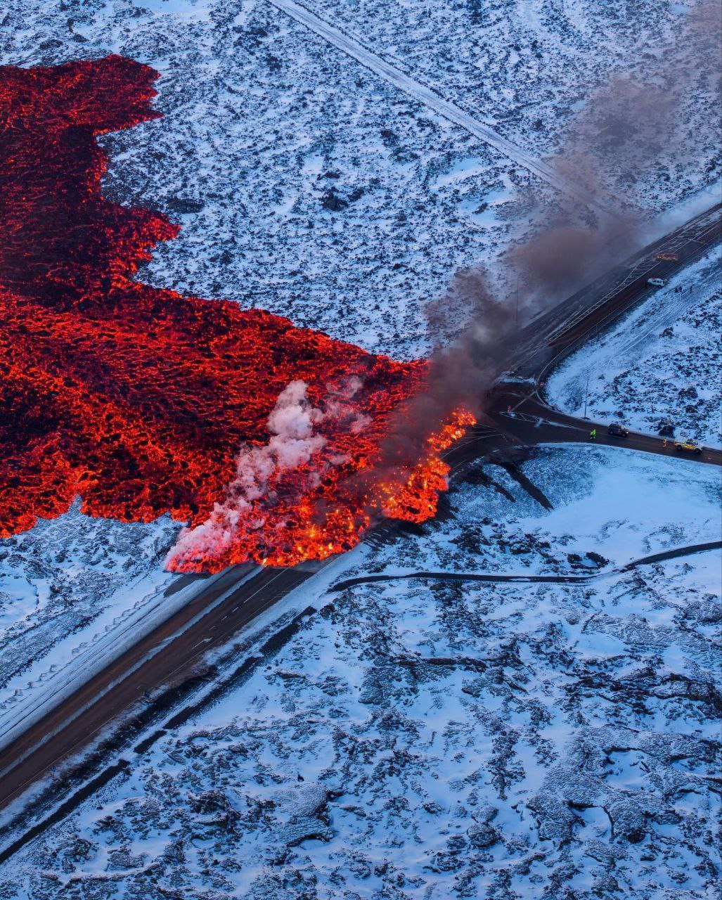 عکس‌های دیدنی از فوران آتشفشان در ایسلند 