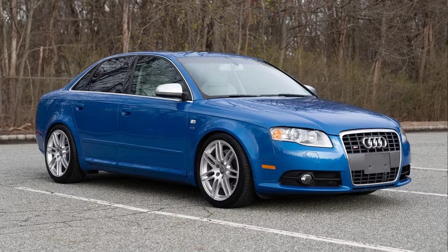 3fastest-used-car-for-20-000-2008-audi-s4-b7-front-three-quarter