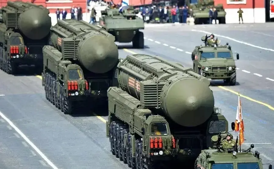 atomic-bomb-3