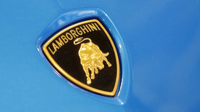 3-coolest-italian-sports-car-brand-logos-what-they-mean-lamborghini-1755778959