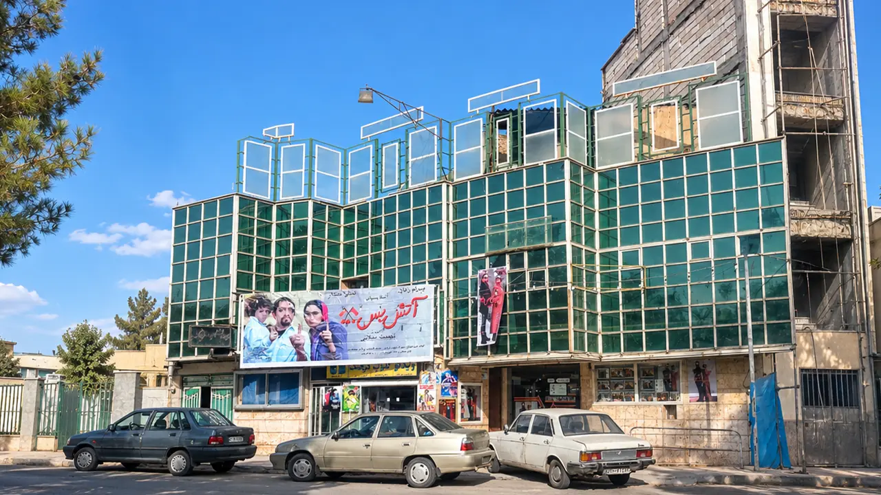 سینمای ۵۰ ساله سمنان در آتش سوخت