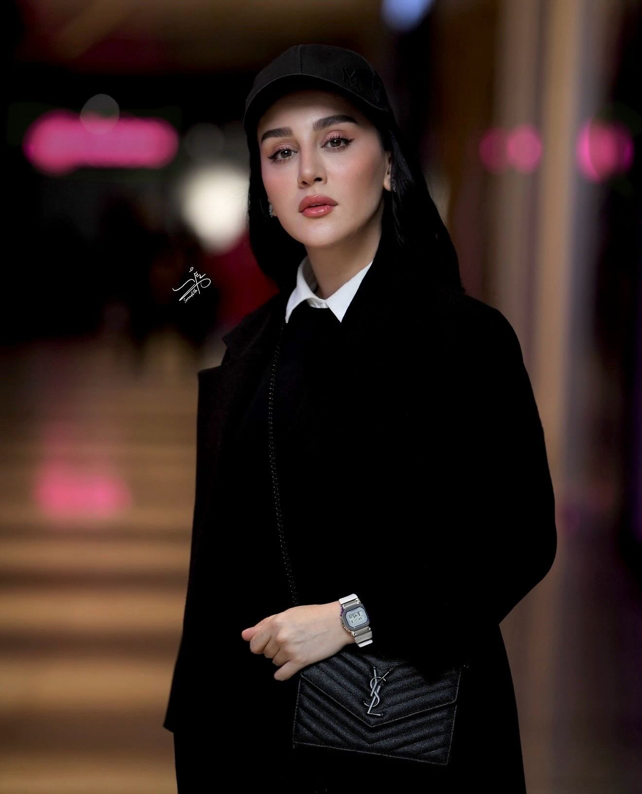 photo_2025-11-12_21-31-24