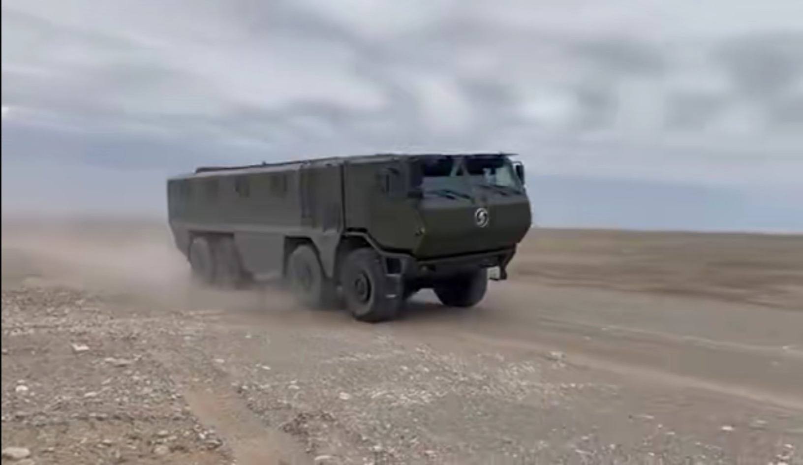 china-copies-russian-typhoon-vehicle-2