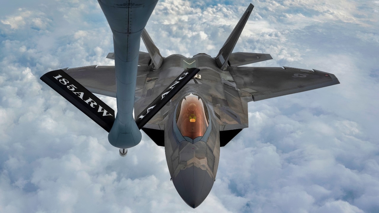 F-22-Raptor-12