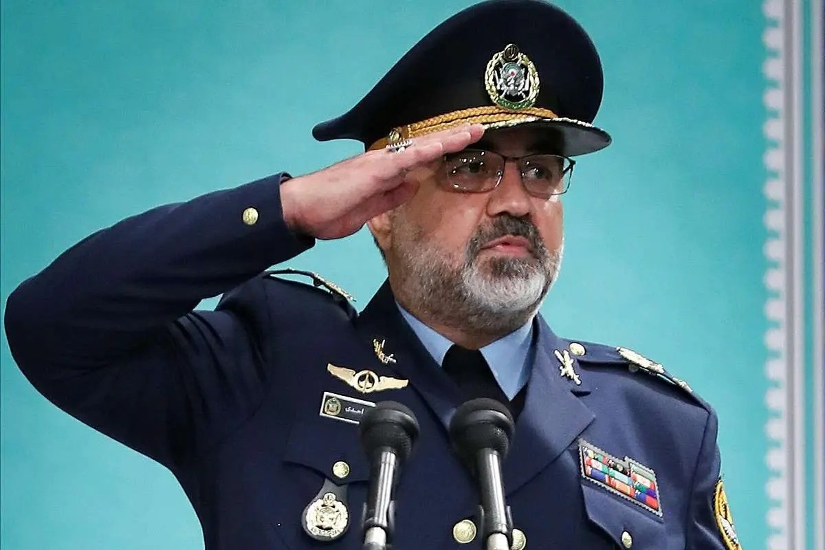 ییییی