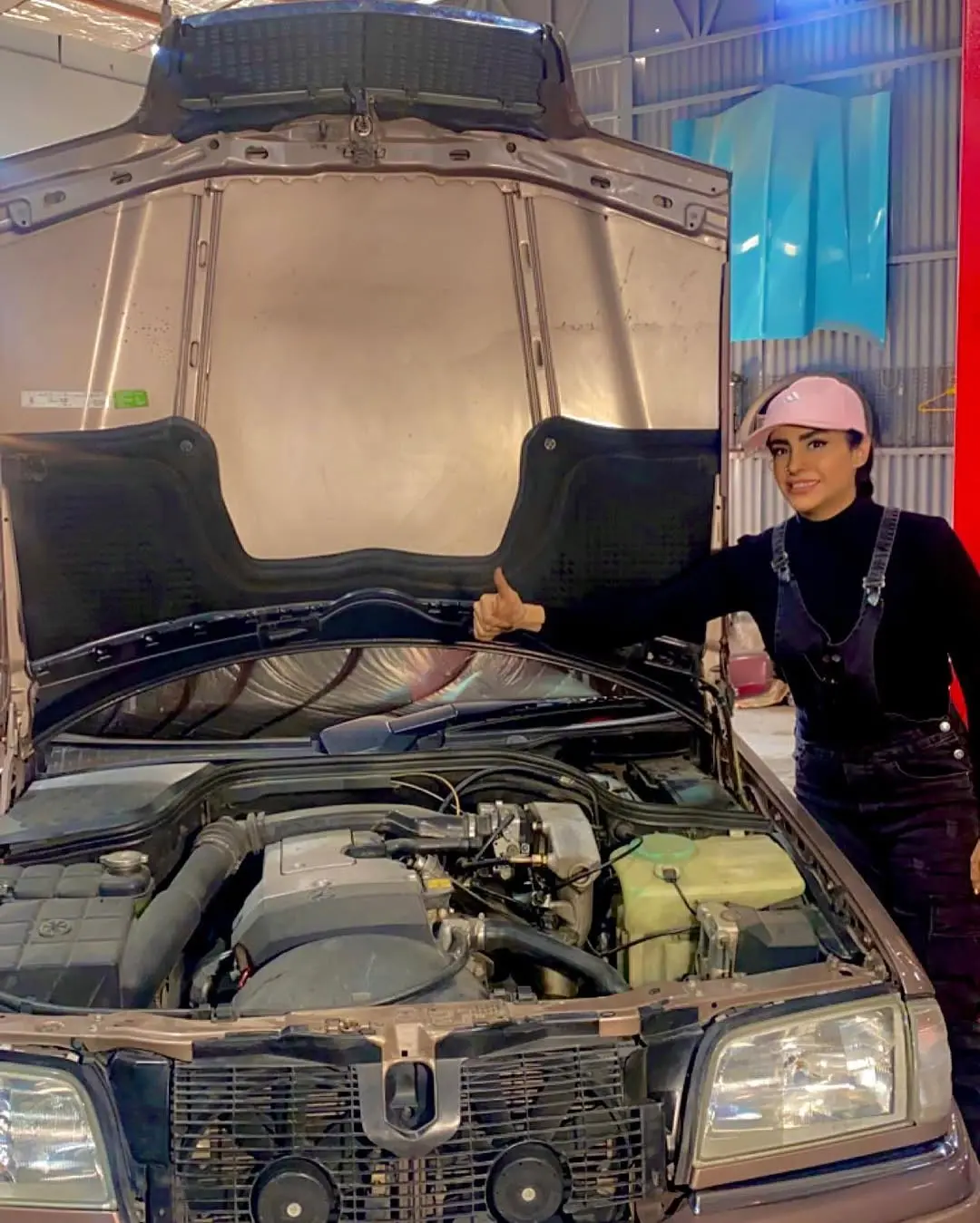 985ee692c4594e34b9155419d5371976