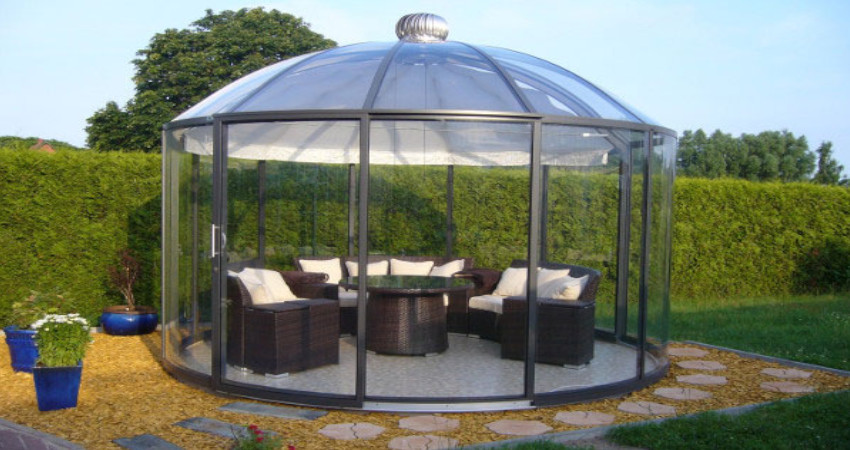 folding-glass-pavilion