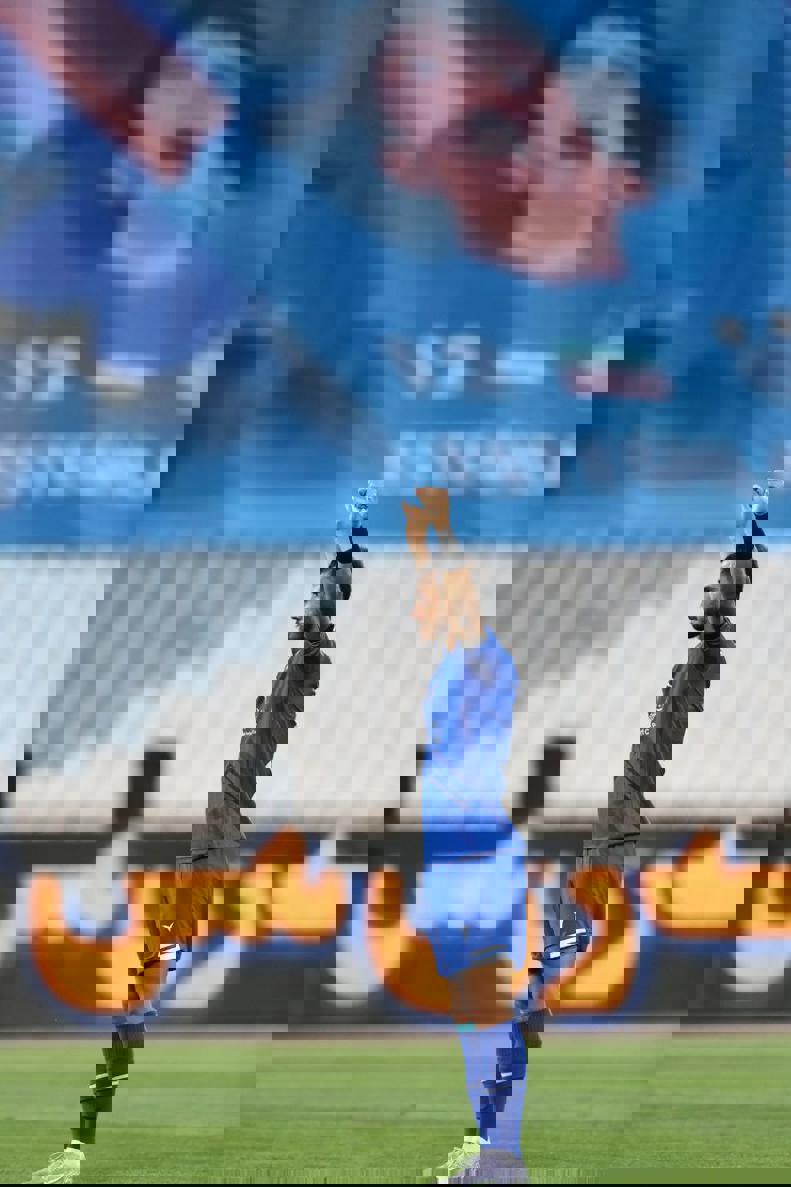 xrzmn1vf7