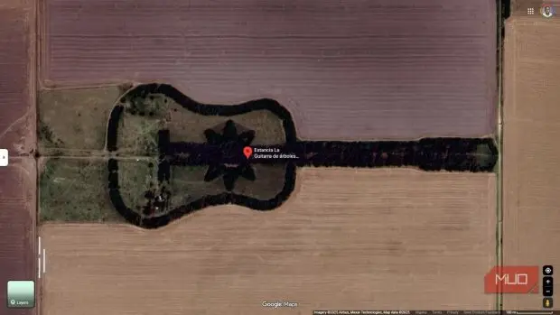 google-maps-weirdest-finds-8-a-massive-guitar-shaped-forest-seen-on-google-maps-620x349_11zon