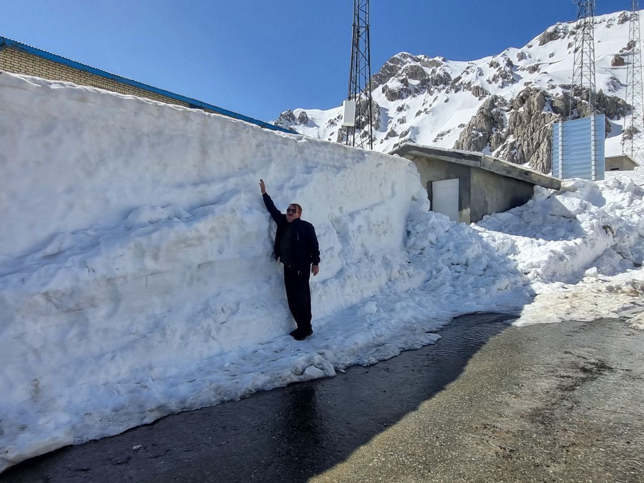 ارتفاع باورنکردنی برف در این منطقه از ایران
