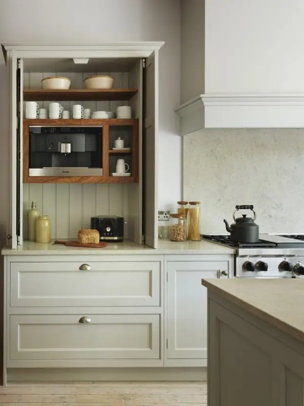 Contemporary-interpretation-of-a-traditional-kitchen