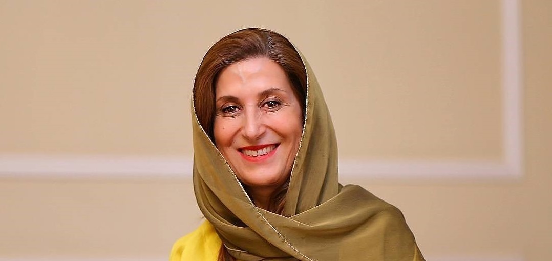Fatemeh_MotamedAria_96_www_overDoz_IR-4