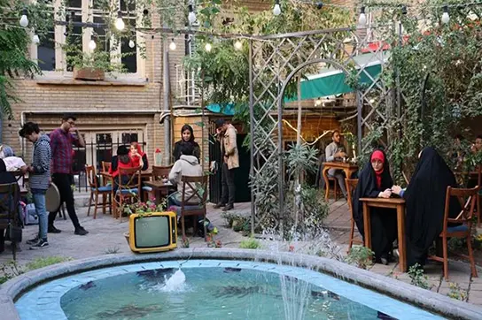 کافه-باکارا
