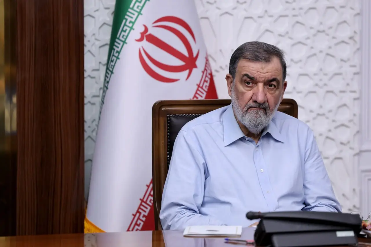 محسن رضایی شرایط کشور را دشوار توصیف کرد