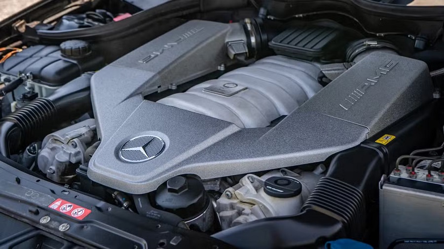 2fastest-car-for-20-000-2008-mercedes-benz-clk63-amg-cabriolet-engine