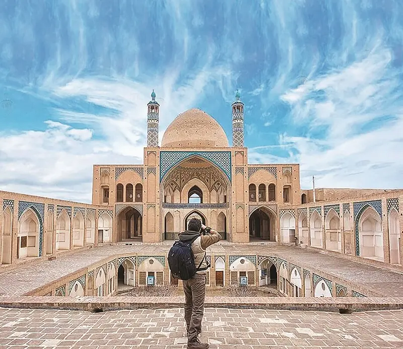 بازار-کساد-گردشگری