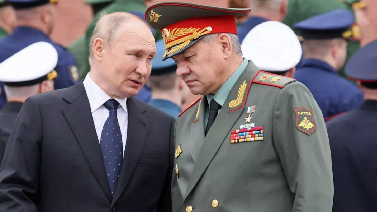پوتین، وزیر دفاع خودش را برکنار کرد