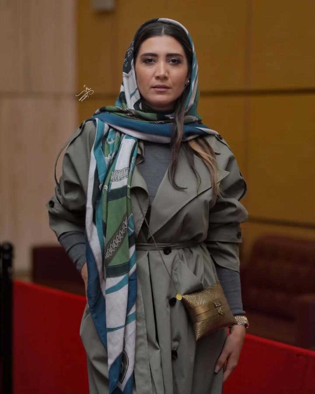 photo_2025-11-16_23-40-23