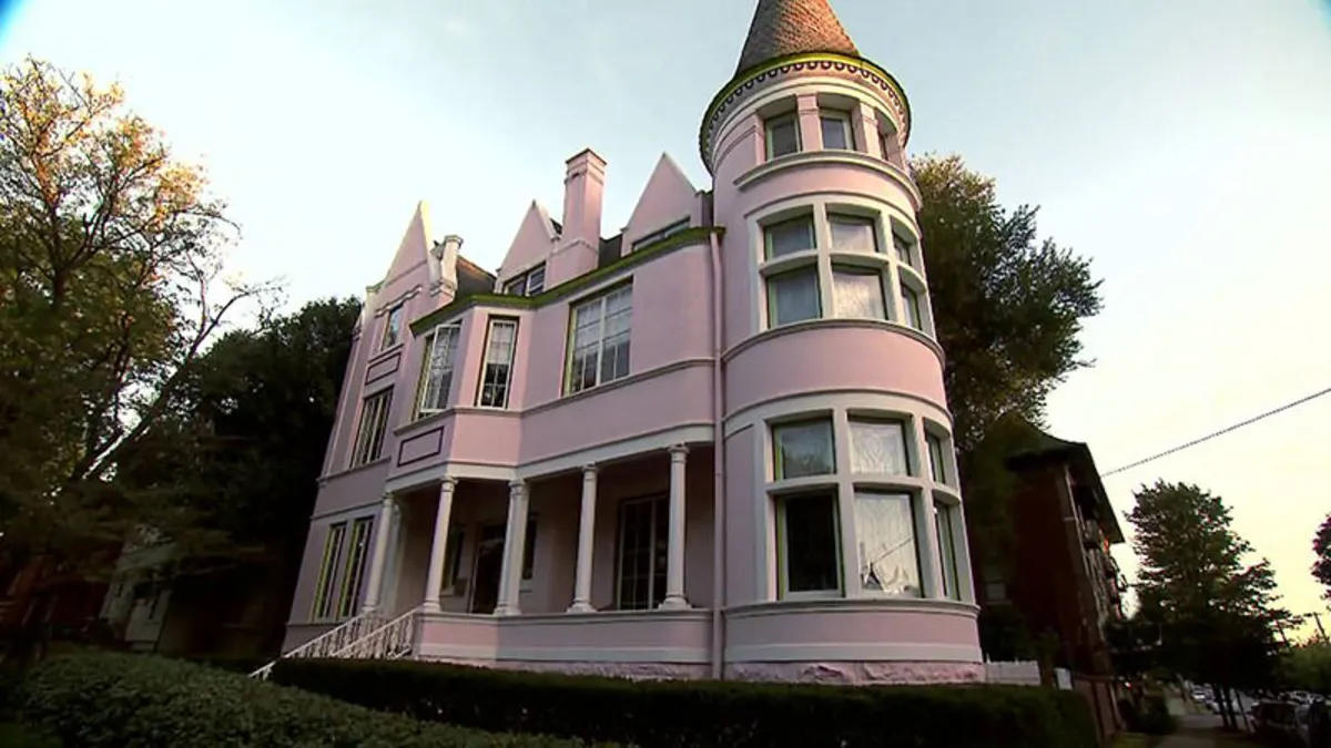 Pink-Palace