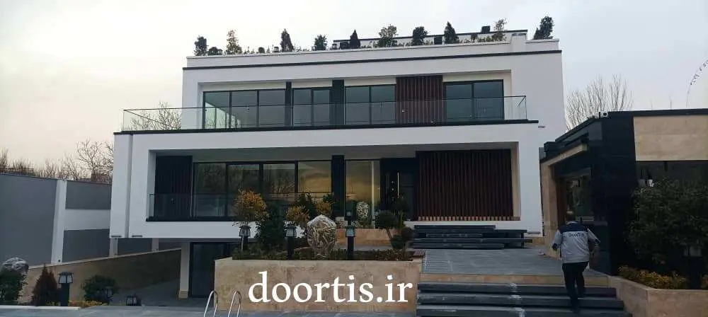 انتخاب نرده شیشه_ای برای ویلا - تصویر 3