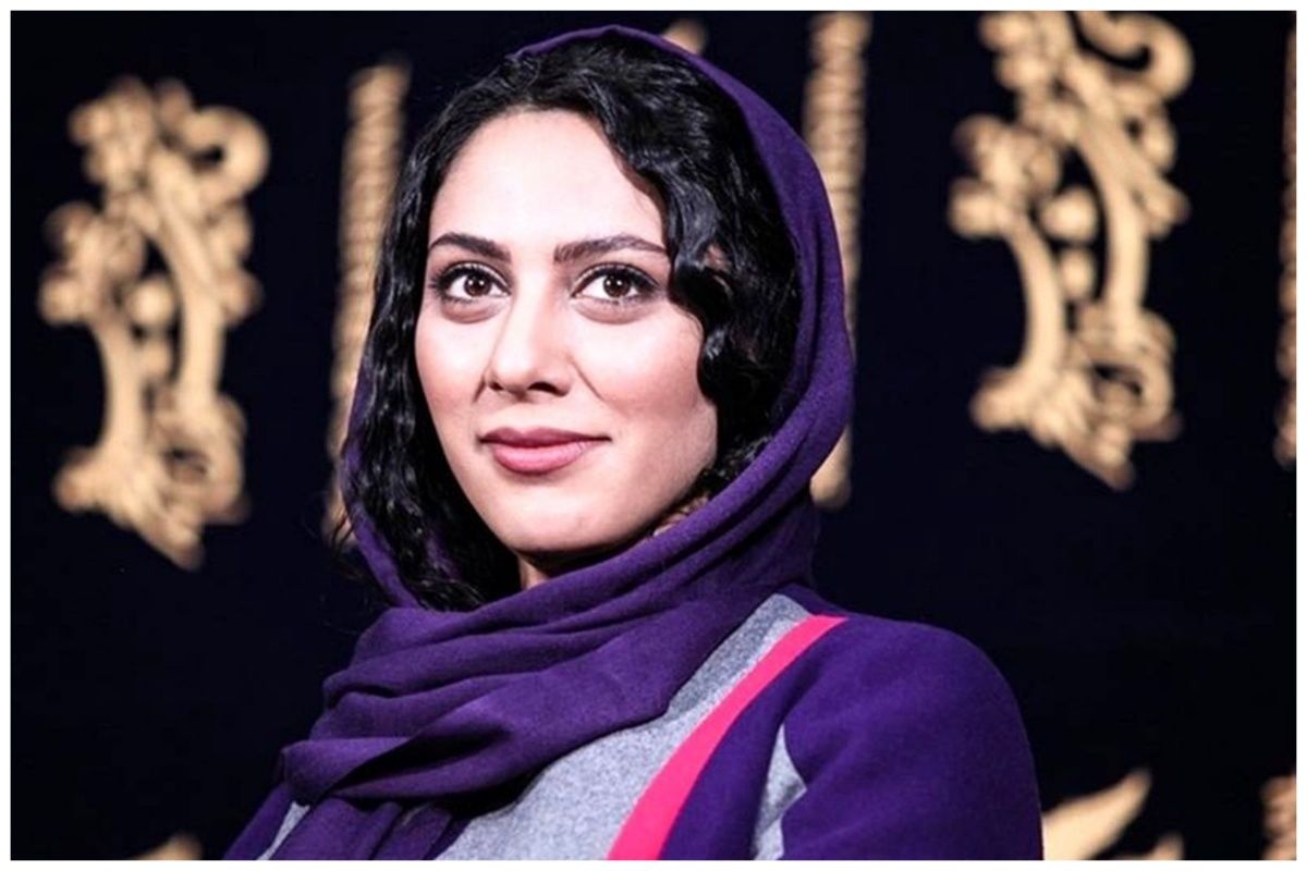 مونا+فرجاد