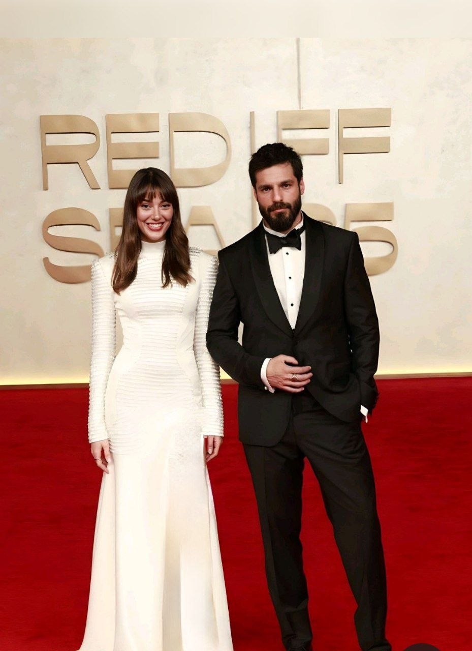 photo_2025-12-05_21-02-11