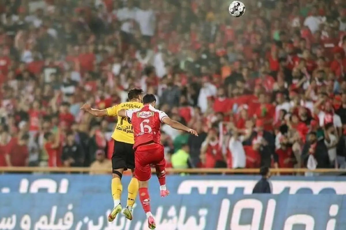 سپاهان برای خرید مدافع پرسپولیس دوباره اقدام کرد سپاهان برای خرید مدافع پرسپولیس دوباره اقدام کرد