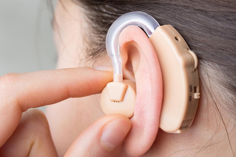 ear-behind-ear-hearing-aids-avaaudiology-02