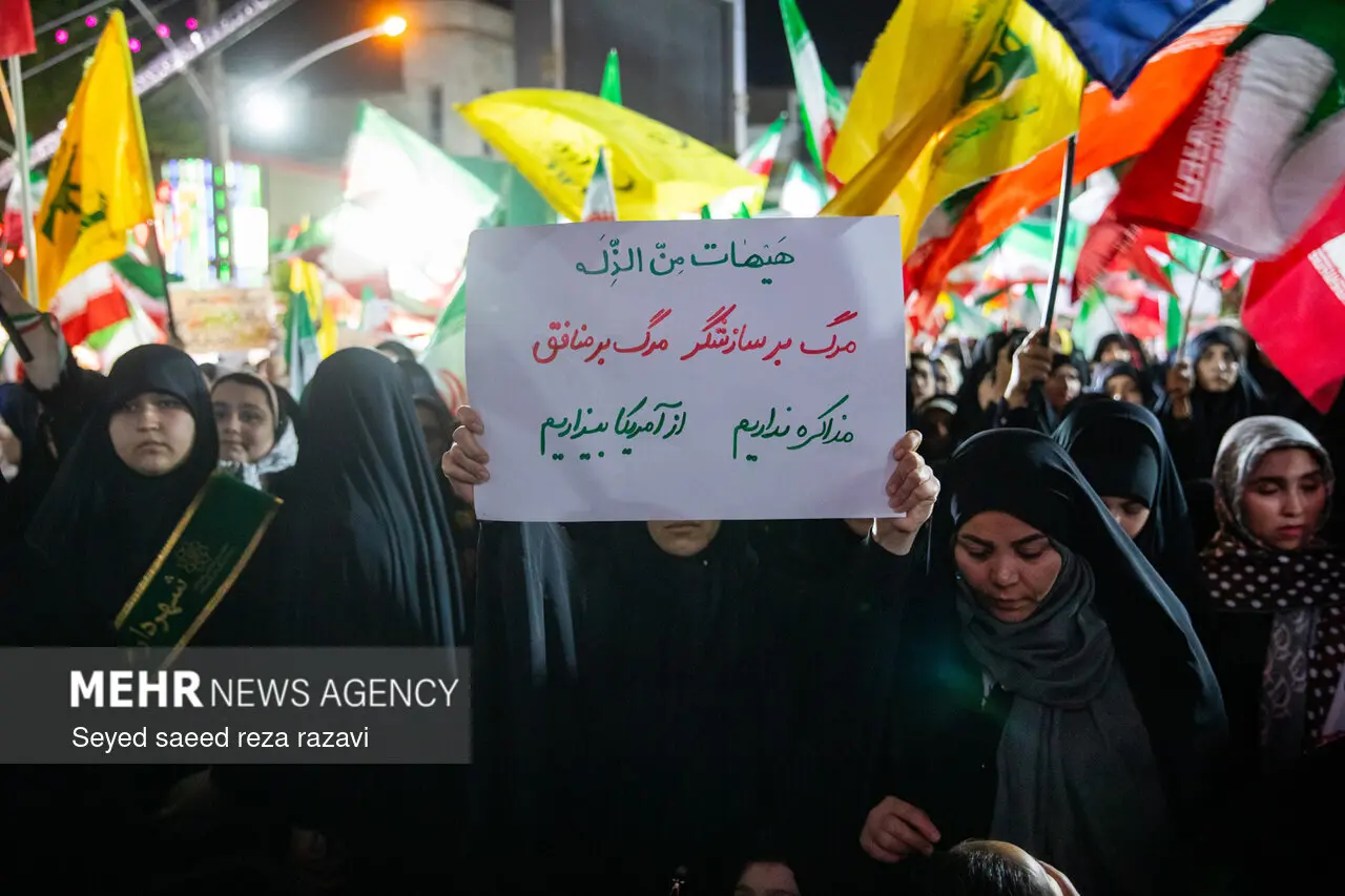 تجمعات خیابانی در آستانه تغییرات غیرقابل پیش‌بینی