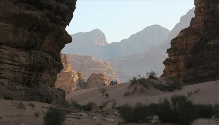 bought-a-camera-off-an-auction-8-68ff81e4d829d3e43f046b92_11zon