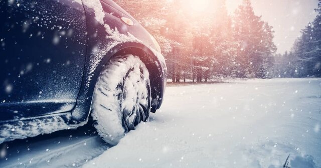 برای رانندگی در برف چه وسایلی همراه داشته باشیم؟