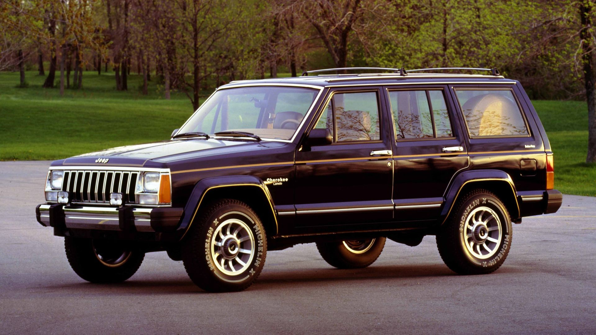 5-jeep-grand-cherokee-xj-3