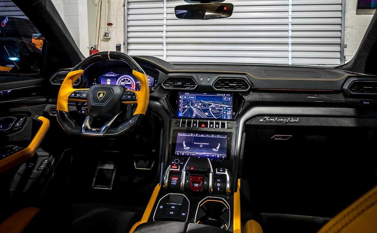 Lamborghini-Urus-RS-Edition-3