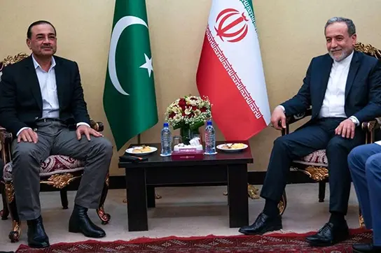 عراقچی+و+عاصم+منیر