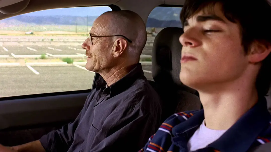 walter-white-and-junior-breaking-bad-6acd477df44ea6d190ba5143