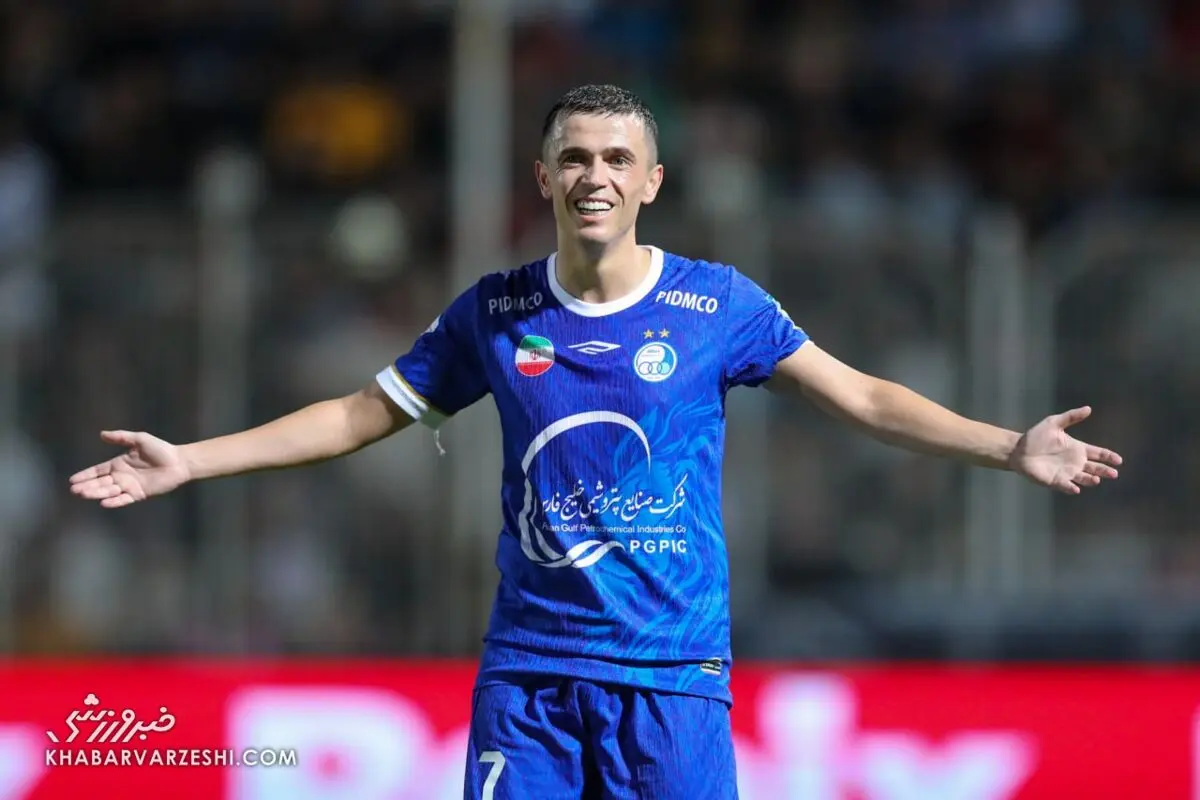پیام صریح  و جنجالی مدیرعامل پرسپولیس به استقلال