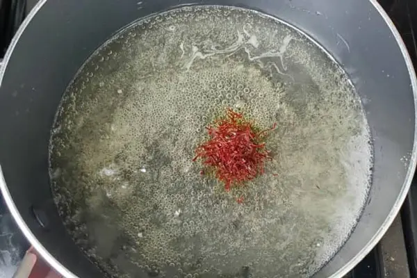 add-zafron-to-syrup