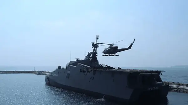 00ab01dd1ba44b8caa0a9f7d3b9d4437