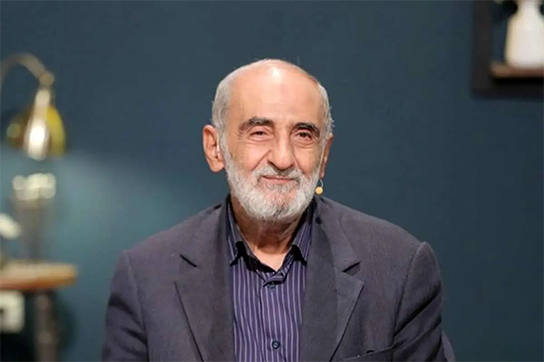 شریعتمداری
