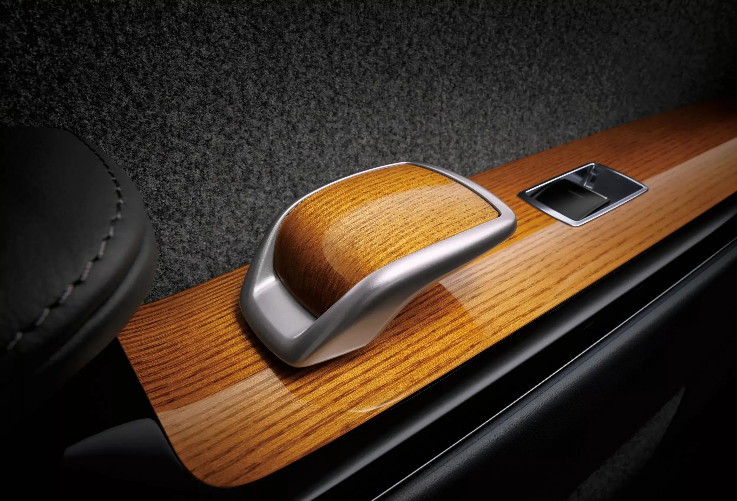 the-2026-century-broke-up-with-toyota-and-sent-the-10_11zon