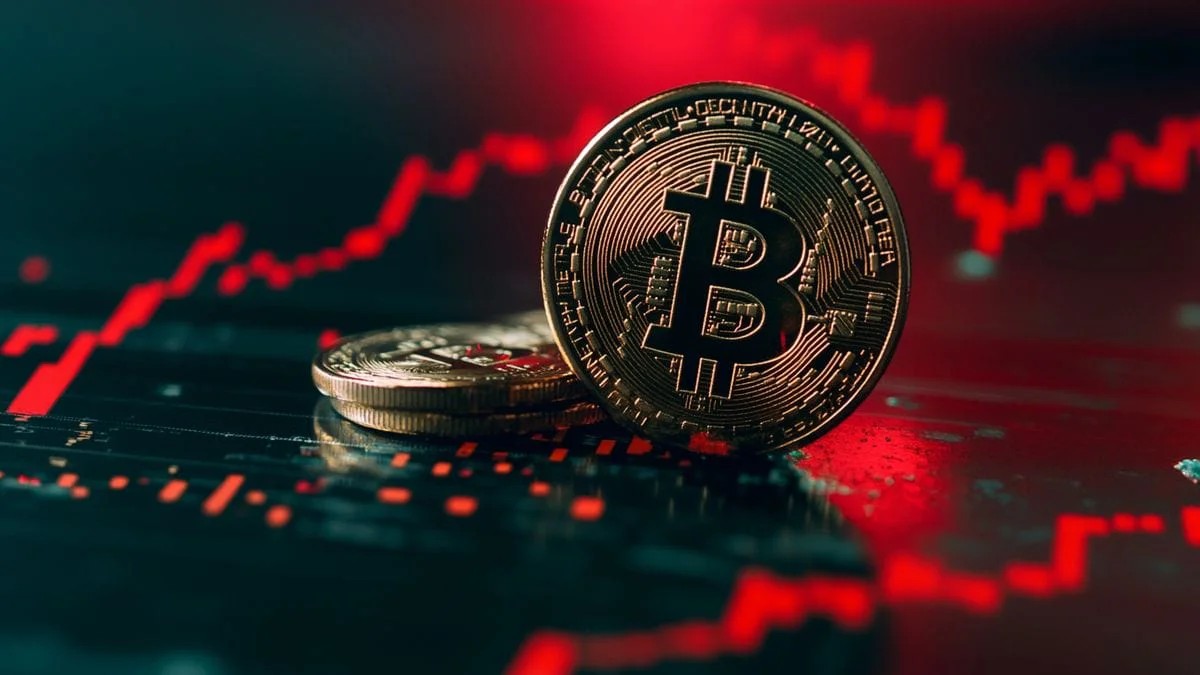 Bitcoin-Prices-Trade-Close-To-95000-After-Nearly-5-Drop-1