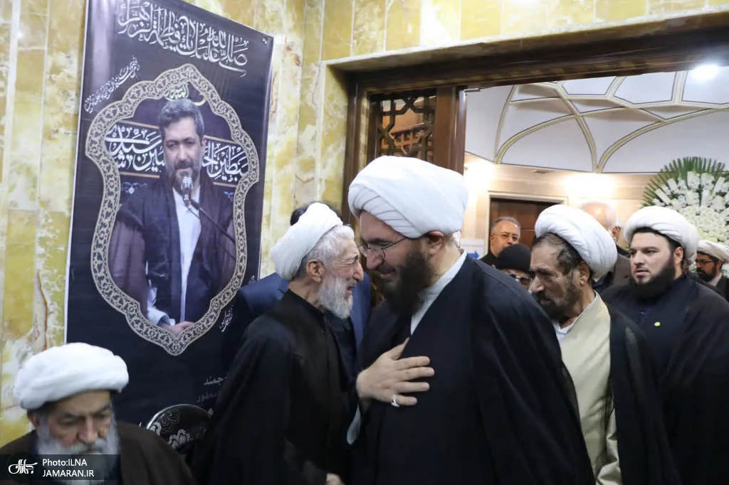 حضور+مقامات+کشوری+و+لشکری+در+مراسم+ختم+فرزند+صدیقی+(6)