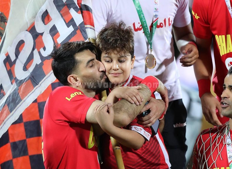 76abb0ba-1dbd-4278-a1e4-3a38e49733b0