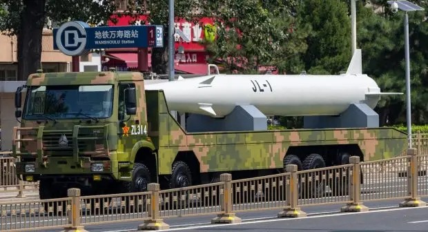 Chinas-JL-1-hypersonic-nuclear-missile-2-620x336_11zon