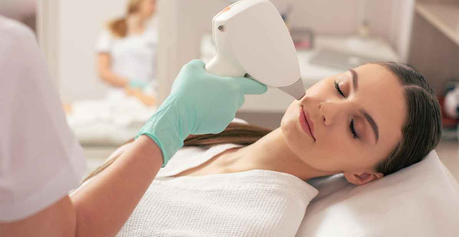  مراقبت های بعد از لیزر موهای زائد صورت