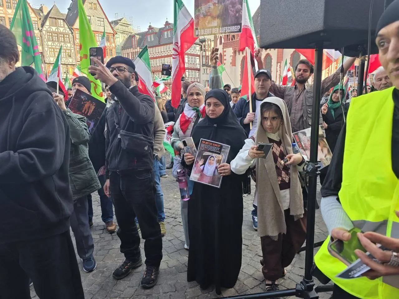 94398105-16c2-4d14-ac1c-4c6fca56118f