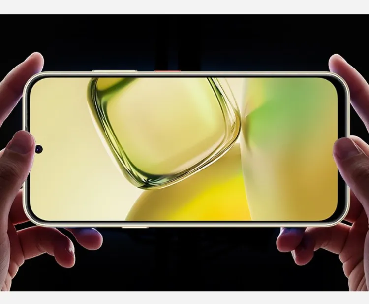 nubia-v80-design-2-6915763800044416ed58f114_11zon